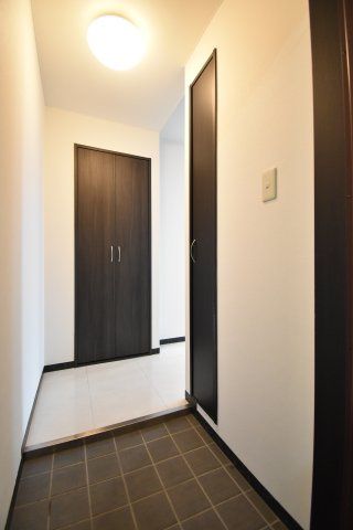 長居中央ビルの玄関