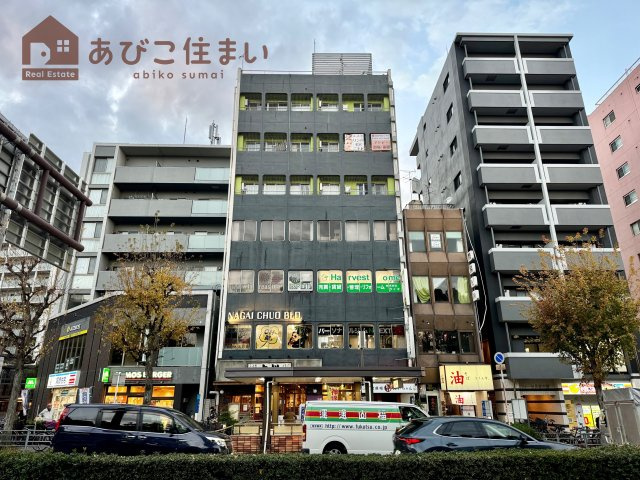 長居中央ビルの外観