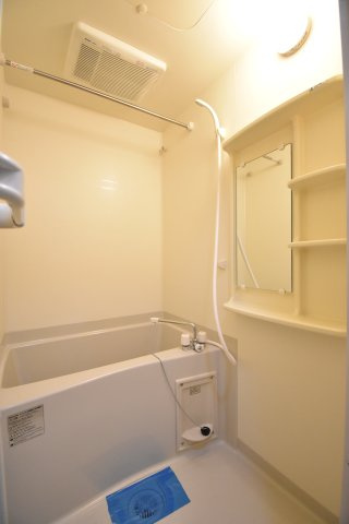 長居中央ビルの浴室