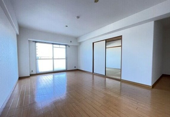 本多ハイツ長門石の居間・リビング