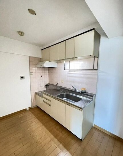 本多ハイツ長門石のキッチン