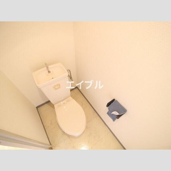 本多ハイツ長門石のトイレ