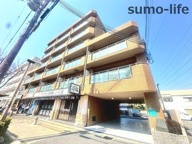 プラマーⅡ番館の外観