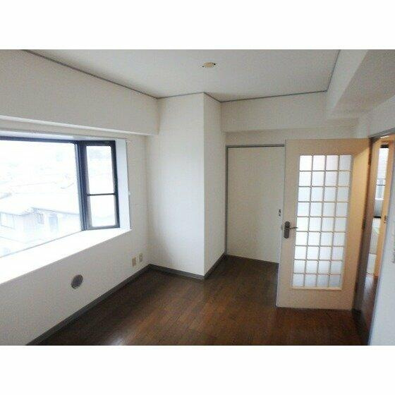 アローマ３５０の寝室|部屋画像1
