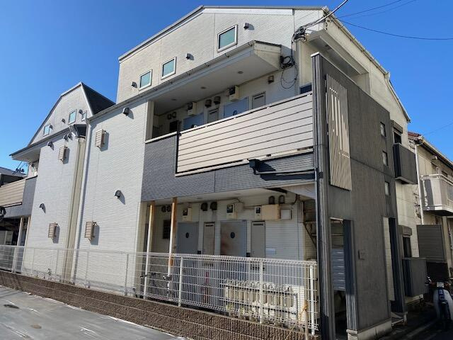 中野区本町６丁目のアパートの画像