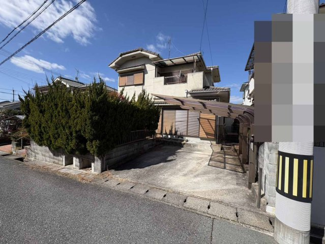 菖蒲が丘1丁目上物付土地の前面道路含む現地写真