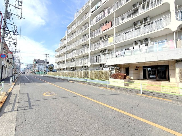 メゾンエクレーレ昭島  １階の周辺