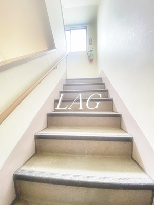 【その他共用部分】 | 第二ソイビーンハウス | 共用階段です。