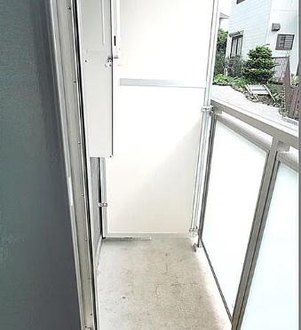 【バルコニー】