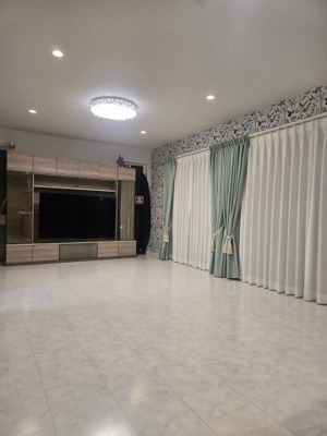 【居間・リビング】 | 下阪本4丁目中古戸建