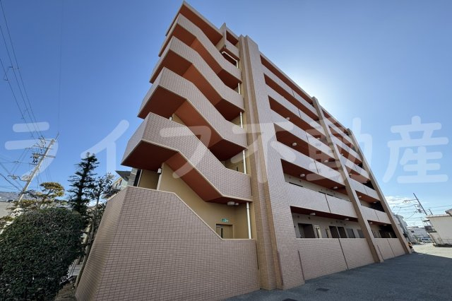 FREAはい・21の外観