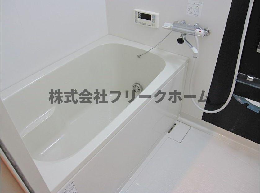 杉並区南荻窪３丁目のアパートの浴室