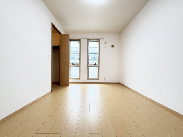 エクセル２１の洋室