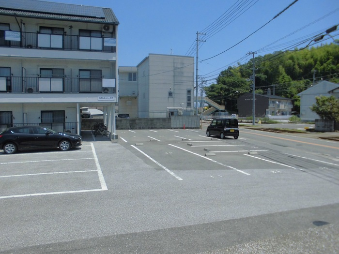 エクセル２１の駐車場|駐車場