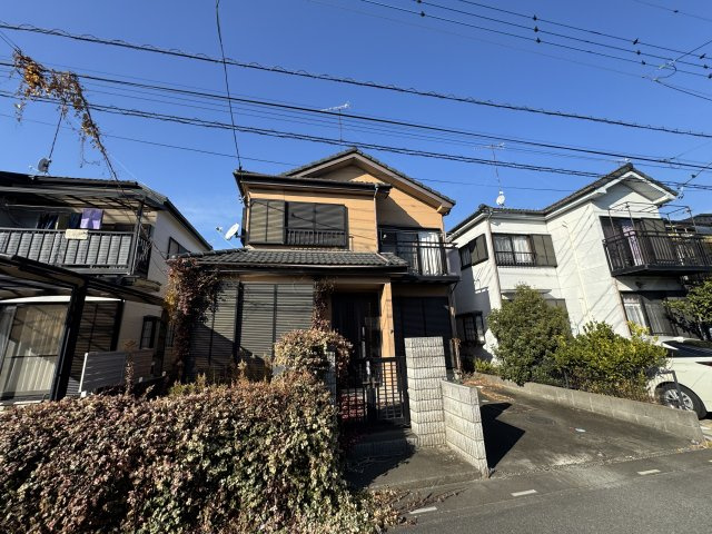 -三丁目不動産-　熊谷市拾六間の前面道路含む現地写真
