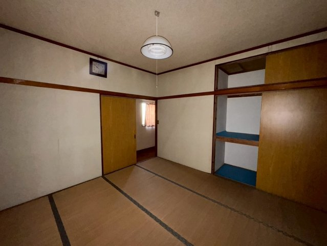 -三丁目不動産-　深谷市岡の和室