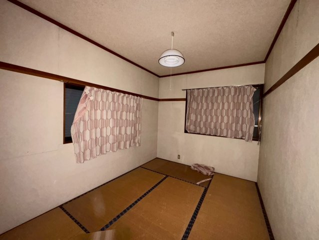 -三丁目不動産-　深谷市岡の和室