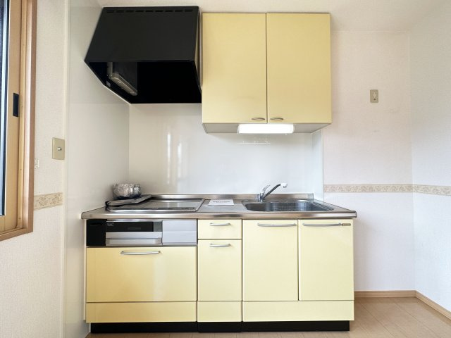 Ａｍｂｅｎｔｅ Ｂｕｅｎｏ C棟のキッチン