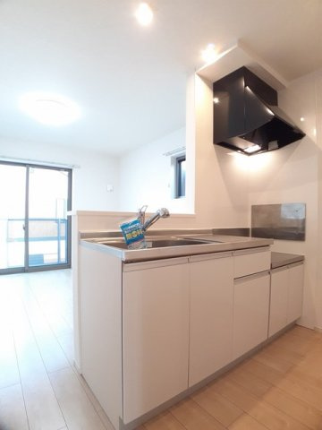 ラ・ロマネのキッチン|きれいなキッチンです