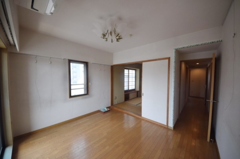 プリンス聖蹟桜ヶ丘の居間・リビング