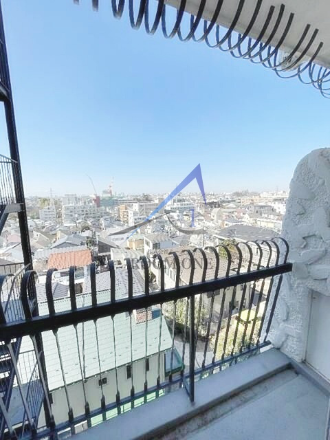 秀和大岡山レジデンスのバルコニー|バルコニーです。