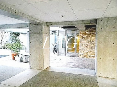 【エントランス】 | ＹＵ－ＣＯＵＲＴ中野坂上 |  エントランスです。