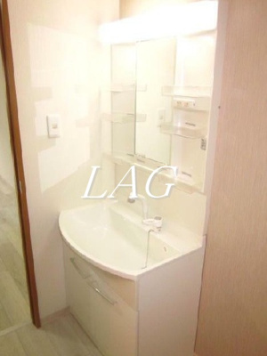 【洗面所】 | カルナ市ヶ谷薬王寺 | 洗面台です。