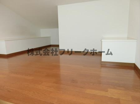 三鷹市牟礼４丁目のアパートの寝室