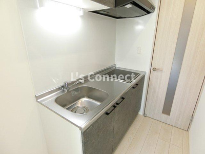 【キッチン】 | ルミナ旭ヶ丘 | ２口ＩＨヒーターのシステムキッチン。