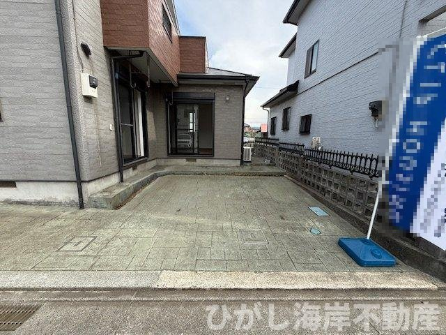平塚市田村５丁目　中古戸建の駐車場|駐車スペース
