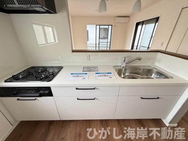 平塚市田村５丁目　中古戸建のキッチン|新規リフォーム完了！　システムキッチン
