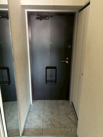 朝日プラザ呉センターコアの玄関