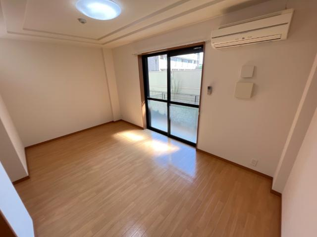 パロ・アルトＢの居間・リビング|リビング