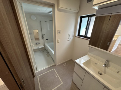 【洗面所】 | セキュレアシマモト