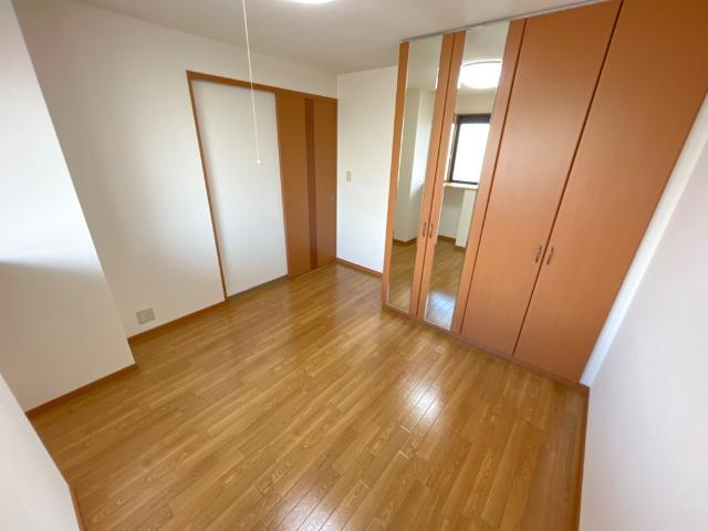 コムス・エルアールの内装|洋室