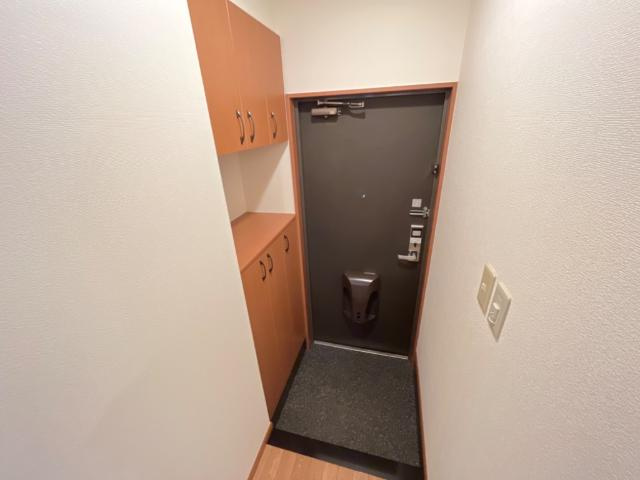 コムス・エルアールの玄関|玄関