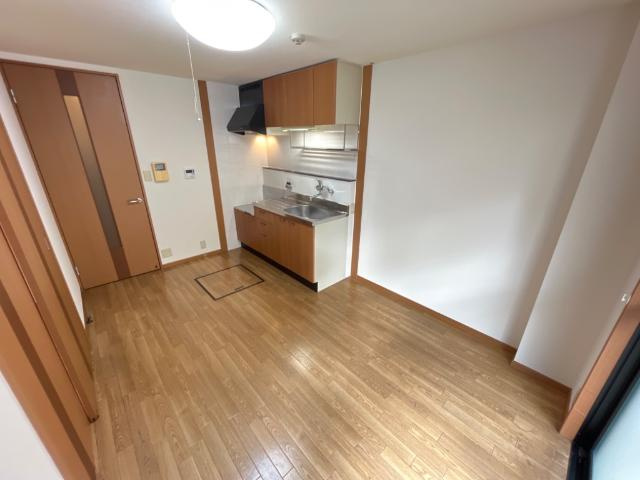 コムス・エルアールの内装|ダイニング