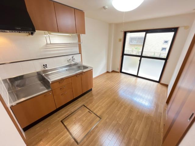 コムス・エルアールの内装|ダイニング