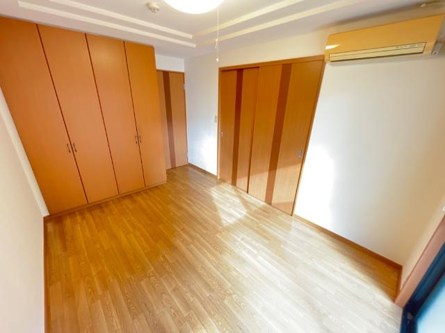 コムス・エルアールの内装|洋室