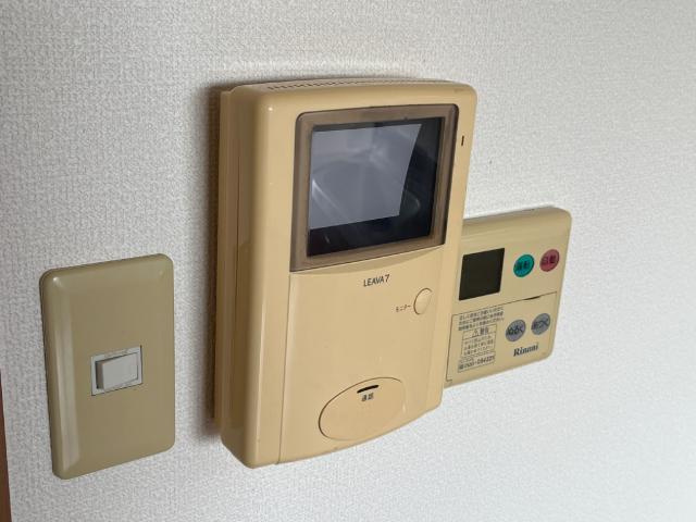 コムス・エルアールの内装|カメラ付インターホン