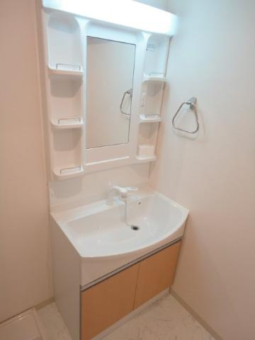 プティクール湊の洗面所|洗髪洗面化粧台