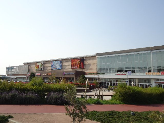 プティクール湊の周辺|メッサオークワガーデンパーク和歌山店まで1,819ｍ