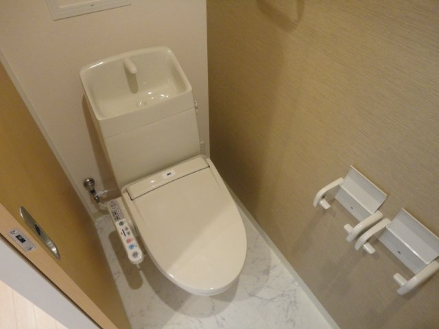 プティクール湊のトイレ|シャワー付トイレ