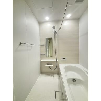 上益城郡益城町大字広崎の一戸建ての浴室