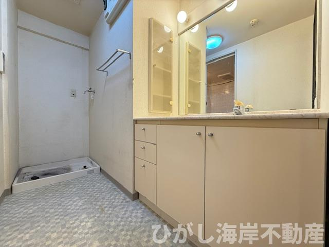ライオンズマンション湘南辻堂第2の脱衣所|脱衣スペース