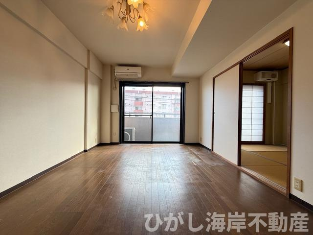 ライオンズマンション湘南辻堂第2の居間・リビング|13帖　LDK