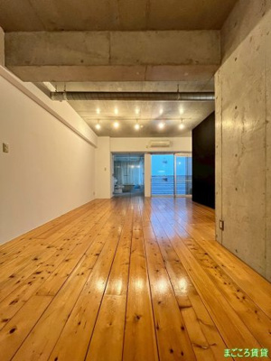 【洋室】 | レキシントン・スクエア北堀江