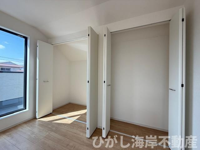 藤沢市羽鳥5丁目　新築戸建　全２棟の設備|LDK収納スペース