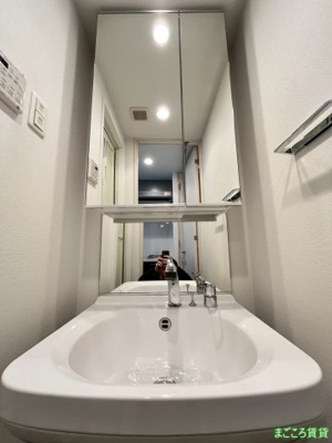 【独立洗面台】 | エスリード心斎橋LUXUE