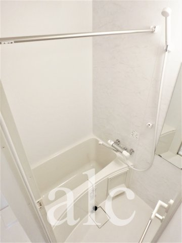 Ludens高円寺【ルーデンス高円寺】の浴室|広々としたお風呂です